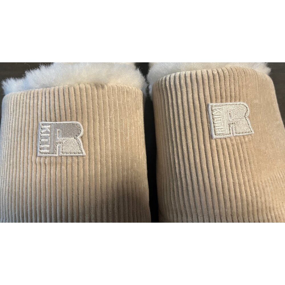 KITH X RUSSELL ATHLETIC CORDUROY SHERPA SLIPPER SLIDES - Picture 4 of 7